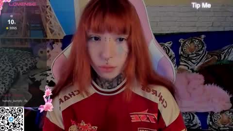 Snapshot of valerie_dolls chatting on October 2025 01:56:01 PM Valerie online show from October 2025 01:56:01 PM