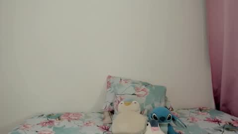 Valerie online show from November 2025 07:07:02 PM