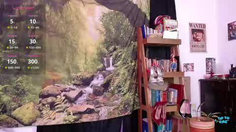Snapshot of valerie_smile chatting on June 2026 01:29:01 AM Valerie online show from June 2026 01:29:01 AM