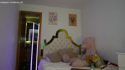 valeriecollinss_ online show from March 2026 06:21:01 AM