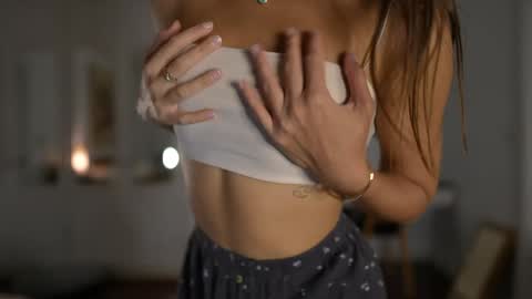 Valerie online show from October 2025 03:28:02 AM