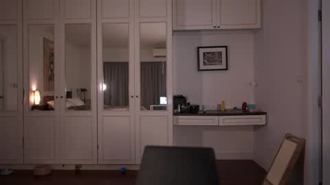 Valerie online show from January 2026 02:25:02 AM