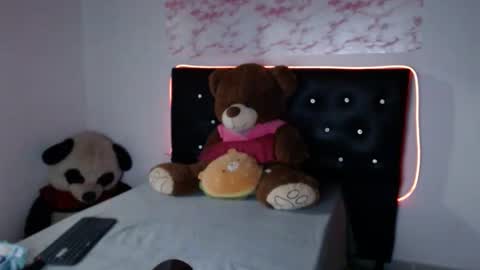 Vale online show from April 2026 11:48:01 PM