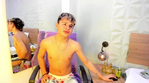 V A L E R I U S  online show from June 2026 01:00:01 AM