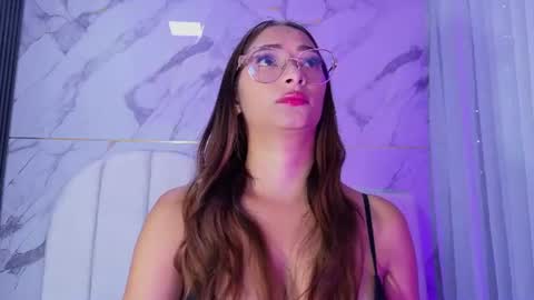 Valeryn online show from June 2026 03:09:02 AM