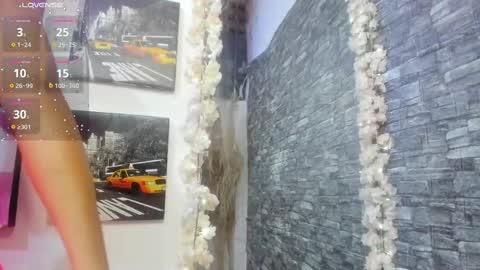 valery__69 online show from September 2025 01:38:02 PM