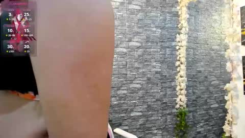 valery__69 online show from November 2025 12:34:01 PM