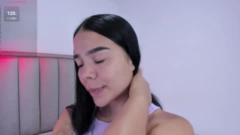 Cris  online show from September 2025 02:37:02 AM