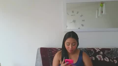 valery_lovex_ online show from December 2025 09:33:01 PM