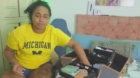 Snapshot of valery_lovex_ chatting on May 2026 01:25:02 AM valery_lovex_ online show from May 2026 01:25:02 AM