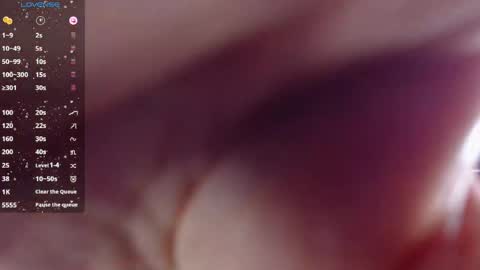Snapshot of valery_moon19 chatting on June 2026 06:02:01 PM valery_moon19 online show from June 2026 06:02:01 PM
