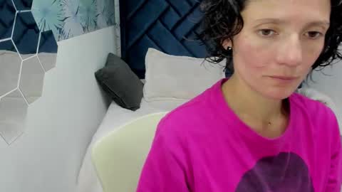 VALERY MORE online show from October 2025 12:00:02 PM