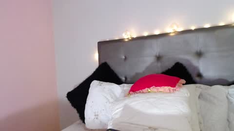  Ana Paula  online show from January 2025 08:11:01 AM