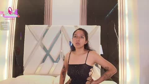 Snapshot of valery_wang chatting on February 2025 06:09:02 PM Val online show from February 2025 06:09:02 PM