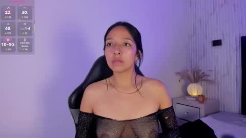 Snapshot of valery_wang chatting on September 2025 12:05:01 PM Val online show from September 2025 12:05:01 PM