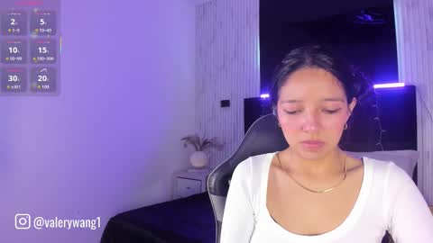Snapshot of valery_wang chatting on September 2025 11:56:01 AM Val online show from September 2025 11:56:01 AM