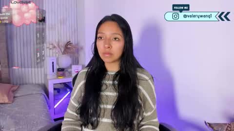 Snapshot of valery_wang chatting on November 2025 11:57:02 AM Val online show from November 2025 11:57:02 AM