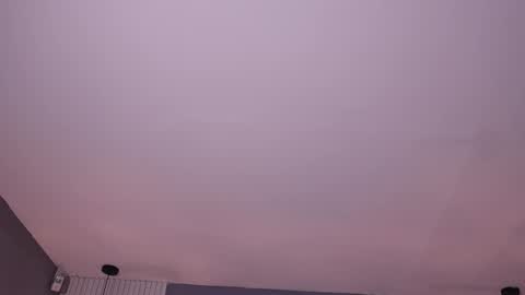 Carla online show from December 2025 11:07:01 AM