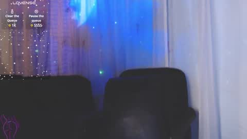 Snapshot of valerysnow_ chatting on December 2024 02:51:01 AM Valery online show from December 2024 02:51:01 AM