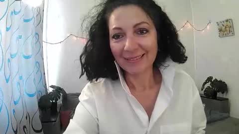 Valery Win online show from May 2026 10:13:01 AM