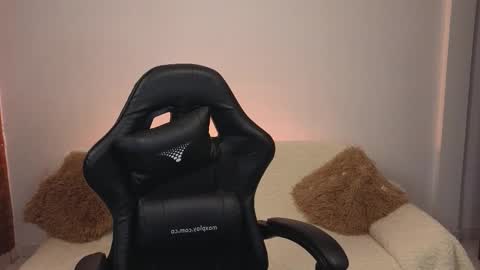 Valery online show from October 2025 07:42:02 AM