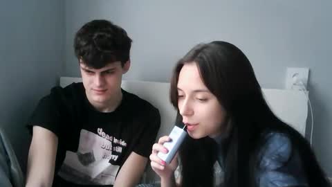 Snapshot of valesios chatting on November 2025 10:04:01 AM valesios online show from November 2025 10:04:01 AM