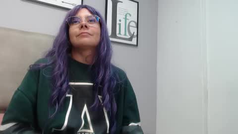 valevicious online show from September 2025 06:00:01 PM