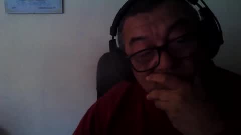 Snapshot of valio6969 chatting on May 2026 02:01:01 PM valio online show from May 2026 02:01:01 PM