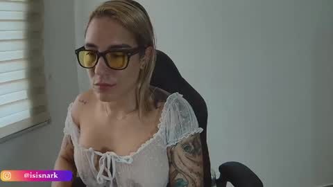 Isis  online show from April 2026 06:20:01 PM