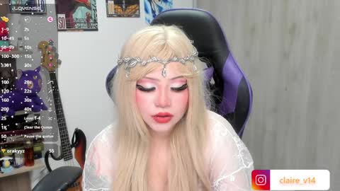 Snapshot of valkyrie_claire chatting on January 2025 04:21:01 AM Valkyrie claire online show from January 2025 04:21:01 AM