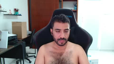 Snapshot of vallartamexi chatting on May 2026 12:26:01 AM Roberto Carlos online show from May 2026 12:26:01 AM