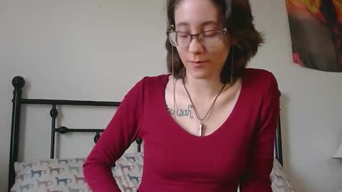 Snapshot of valleriestarr chatting on February 2026 10:17:01 PM Vallerie Starr online show from February 2026 10:17:01 PM