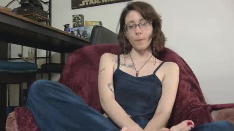 Snapshot of valleriestarr chatting on February 2026 02:45:02 AM Vallerie Starr online show from February 2026 02:45:02 AM