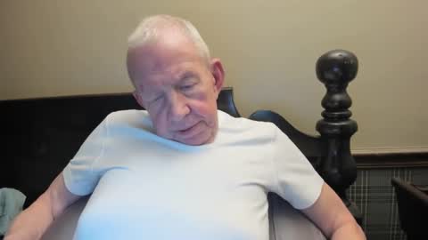 Snapshot of valleylaker chatting on December 2024 09:24:01 AM valleylaker online show from December 2024 09:24:01 AM