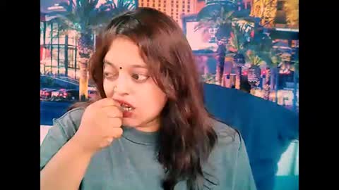Snapshot of valleyval chatting on January 2025 09:35:02 AM indianvalvet priya is back online show from January 2025 09:35:02 AM