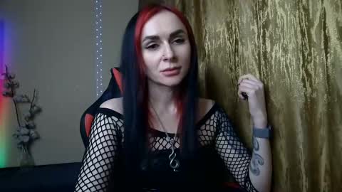 vallhalla666 online show from February 2025 07:05:02 PM