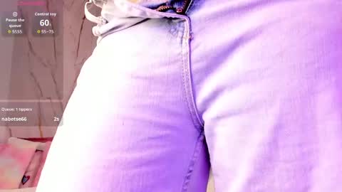 Vallolet Peach  online show from April 2026 12:26:02 PM