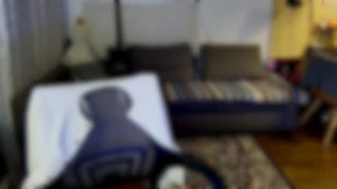 Snapshot of valorant_girl chatting on January 2025 05:02:02 PM Little Devil online show from January 2025 05:02:02 PM