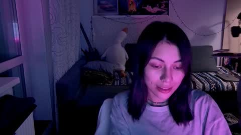 Snapshot of valorant_girl chatting on February 2025 10:01:01 PM Little Devil online show from February 2025 10:01:01 PM