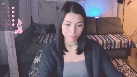 Snapshot of valorant_girl chatting on February 2025 04:39:02 PM Little Devil online show from February 2025 04:39:02 PM