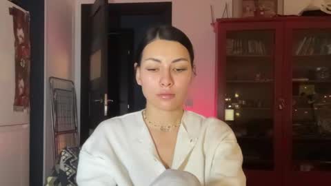 Snapshot of valorant_girl chatting on February 2025 04:05:01 PM Little Devil online show from February 2025 04:05:01 PM