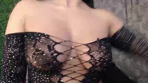 valquiria_sirgun online show from November 2025 09:55:02 AM