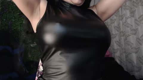valquiria_sirgun online show from April 2026 11:04:02 AM