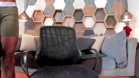 Snapshot of valtorkane chatting on September 2025 11:54:01 AM valtorkane online show from September 2025 11:54:01 AM