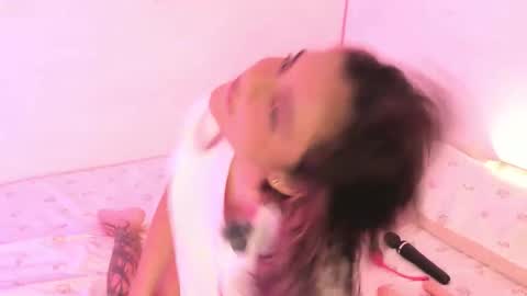 valy_shyness online show from October 2025 08:30:02 PM