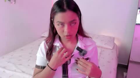 valy_shyness online show from November 2025 04:00:02 AM