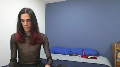 Snapshot of vamp_noah chatting on July 2026 08:17:02 PM Vamp Noah and Dan online show from July 2026 08:17:02 PM