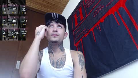 Snapshot of vampiredavyd chatting on January 2025 06:54:02 PM david guzman i model independenthelp me with a thumbs up online show from January 2025 06:54:02 PM