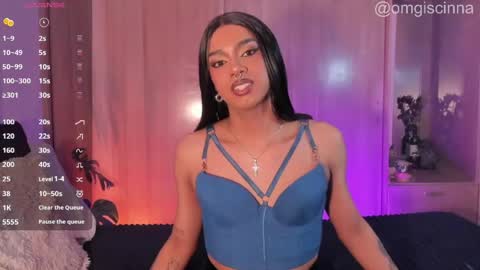 Snapshot of vampy__cinna chatting on May 2026 04:24:02 PM Cinnamon online show from May 2026 04:24:02 PM