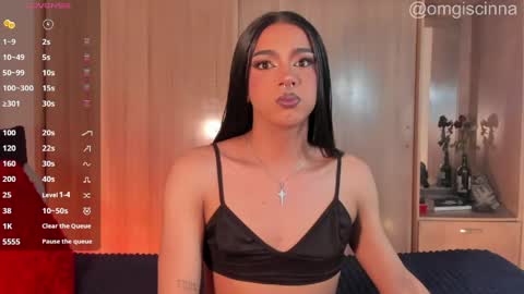 Snapshot of vampy__cinna chatting on June 2026 02:58:01 AM Cinnamon online show from June 2026 02:58:01 AM